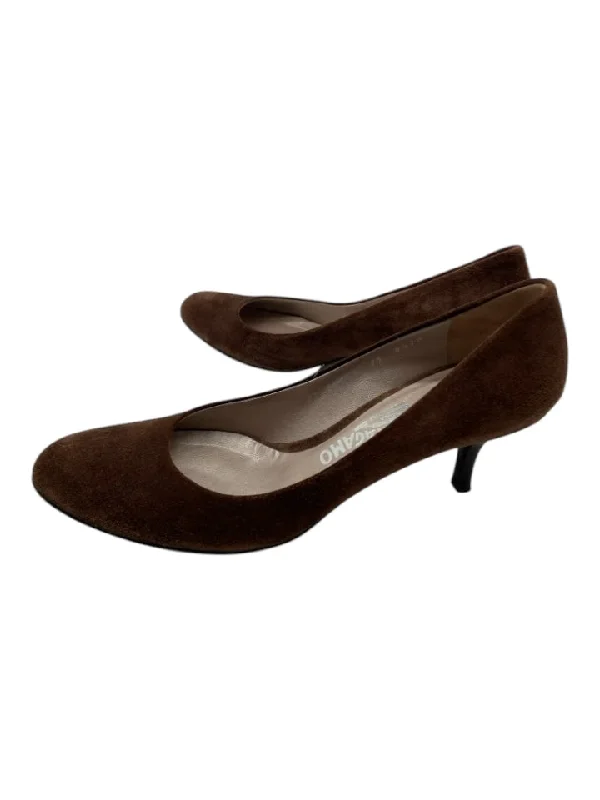 Salvatore Ferragamo Shoe Size 8.5 Brown Suede round toe Kitten Heel Pumps