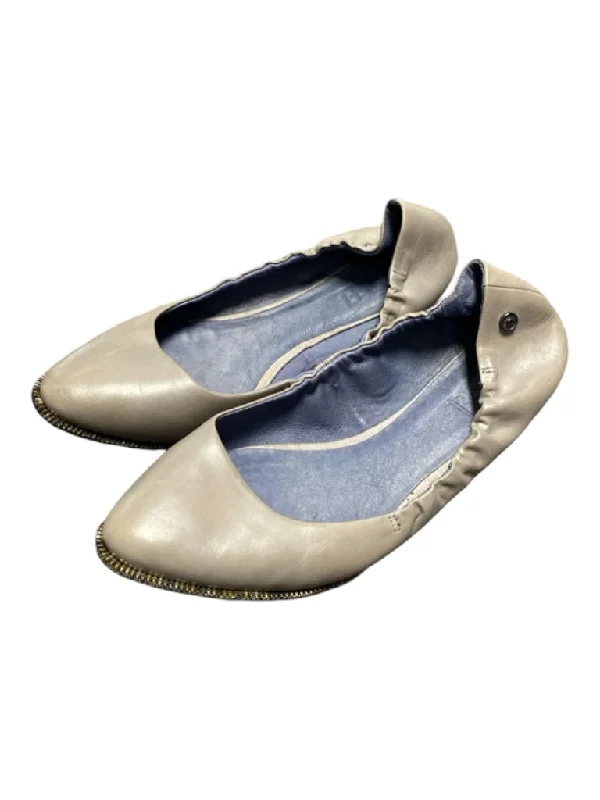 Diesel Shoe Size 39 Gray Leather Almond Toe Metallic Detail Scrunched Flat Shoes