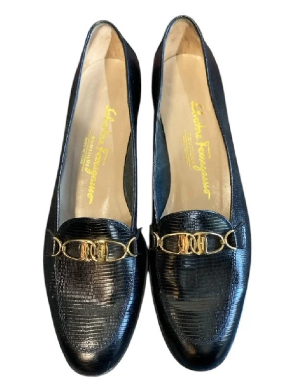 Salvatore Ferragamo Shoe Size 7 Black Leather Gold hardware Almond Toe Shoes