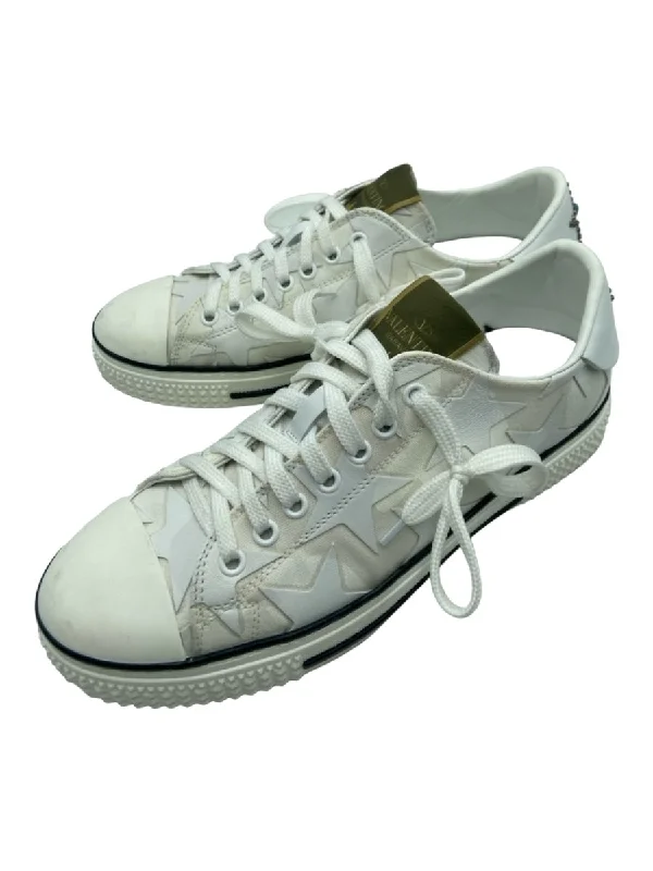 Valentino Shoe Size 39 White Leather round toe stars Lace Up Sneakers