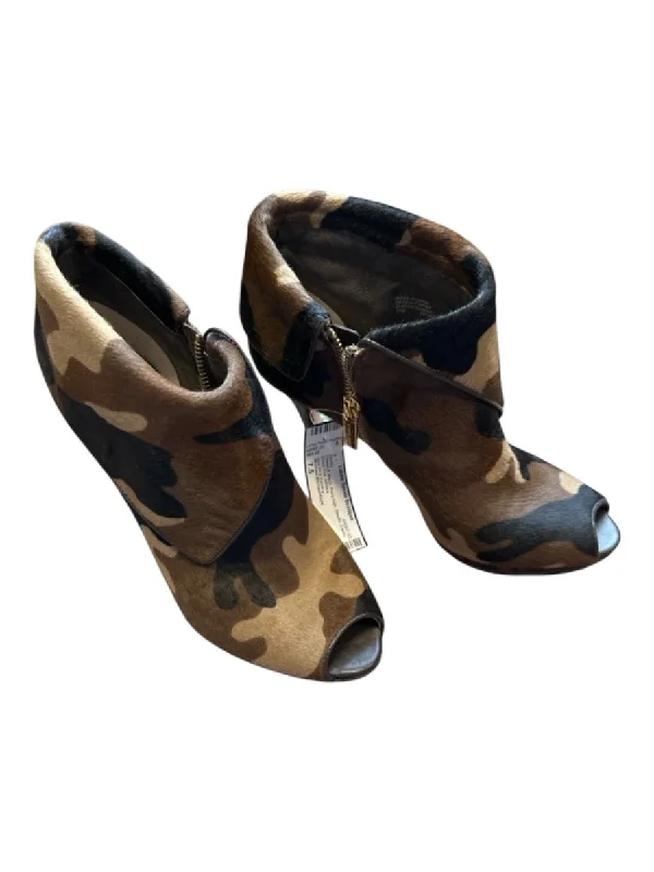 Michael Michael Kors Shoe Size 7.5 Green & Black Pony Hair Stiletto Camo Boots