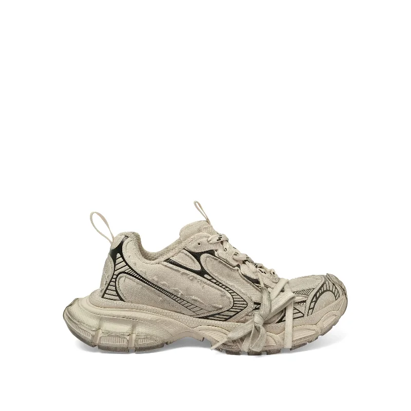 3XL Destroyed Canvas Sneaker in Beige