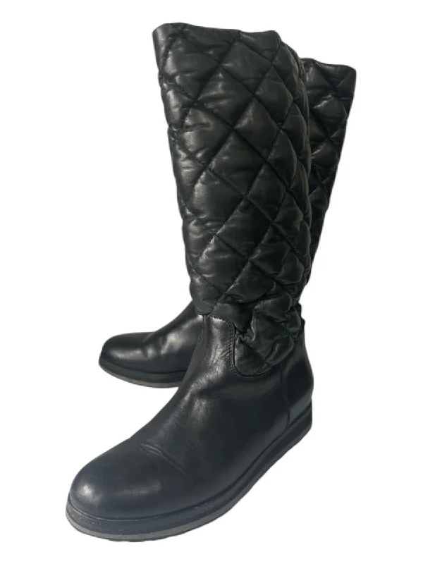 Moncler Shoe Size 38 Navy Blue Nylon Quilted Wedge Round Toe knee high Boots