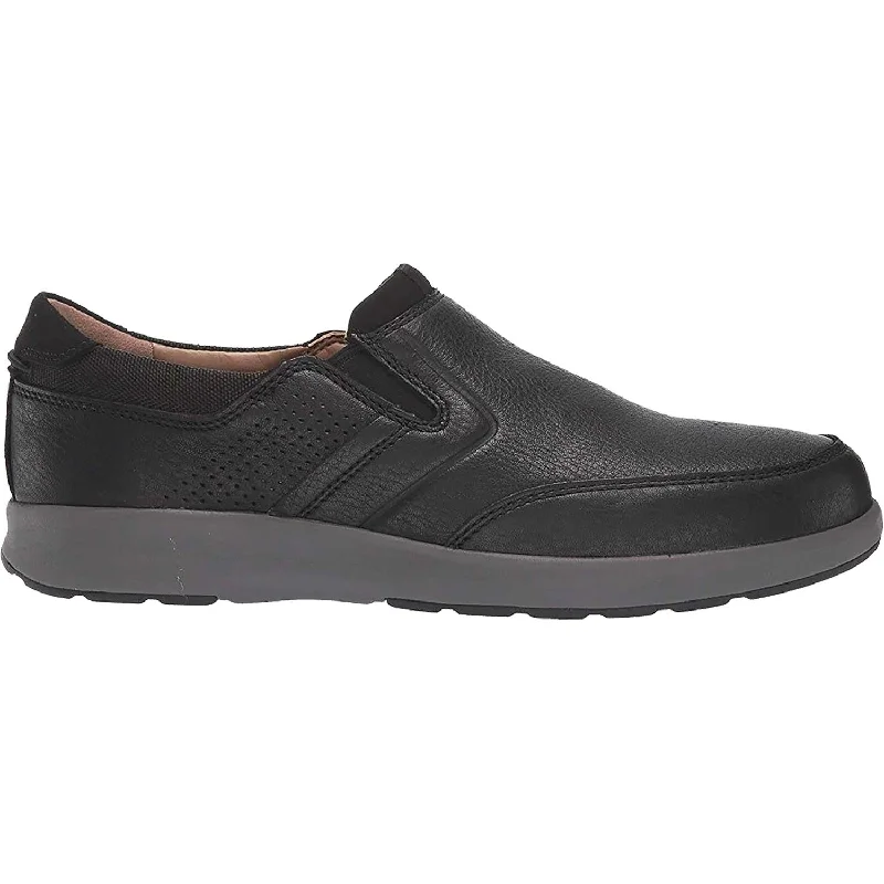 Men's Clarks Un Trail Step Black Leather Black Leather