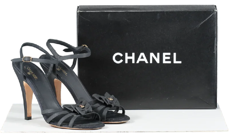 Chanel Black Leather Peep Toe CC LOGO Bow Detail Sandals UK 8 EU 41 👠