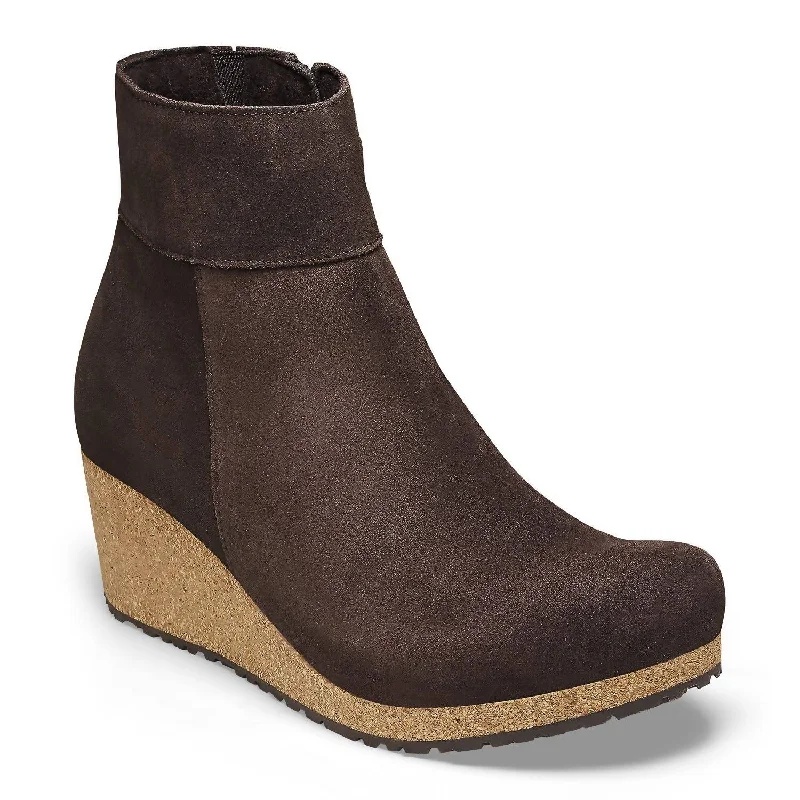 Women's Ebba Suede Leather Boots - Narrow Width In Roast