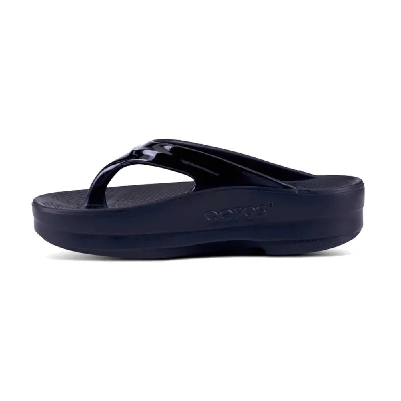 Oofos Women's Oomega Thong Sandals - Black